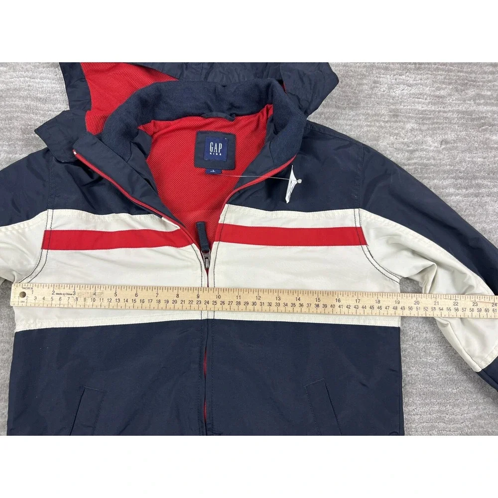 GAP lightweight windbreaker